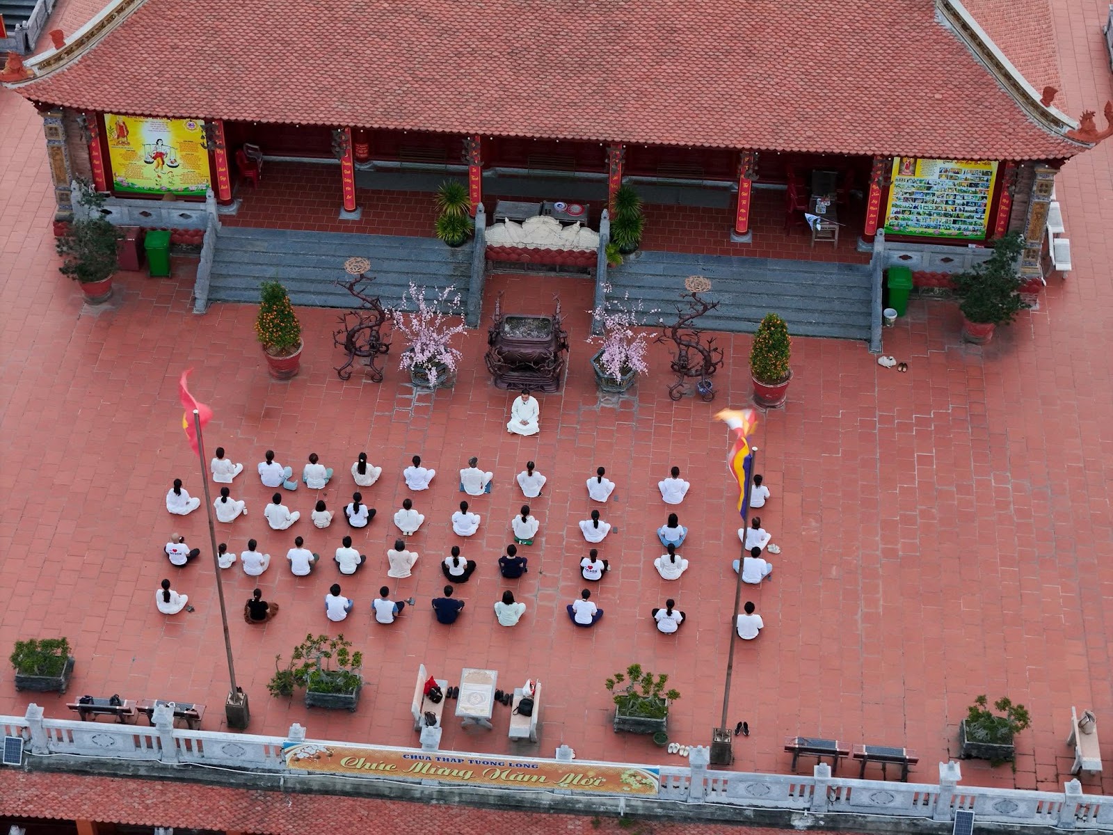 Hoạt động tập thể cộng đồng Thiền Việt 5