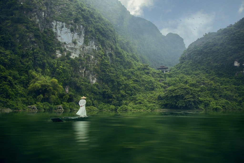 Học Viện Thiền Việt Healing Life - Chuông xoay trị liệu giữa đại ngàn Sa Pa