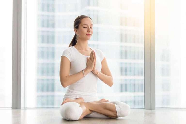 Ngồi thiền chữa bệnh mất ngủ – Phương pháp mang lại hiệu quả cao