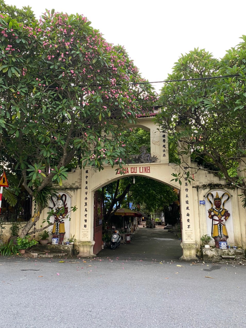 Thien Viet Chua Cu Linh Dia Diem Hoc Thien O Long Bien (1)